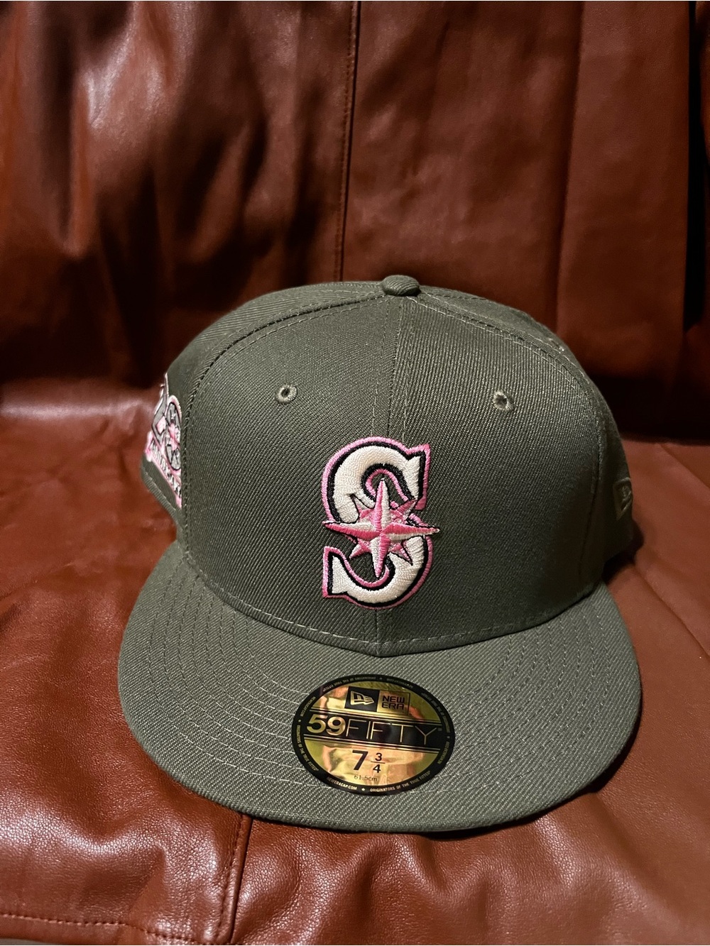 New Era Olive and Pink Seattle Mariners Fitted Hat